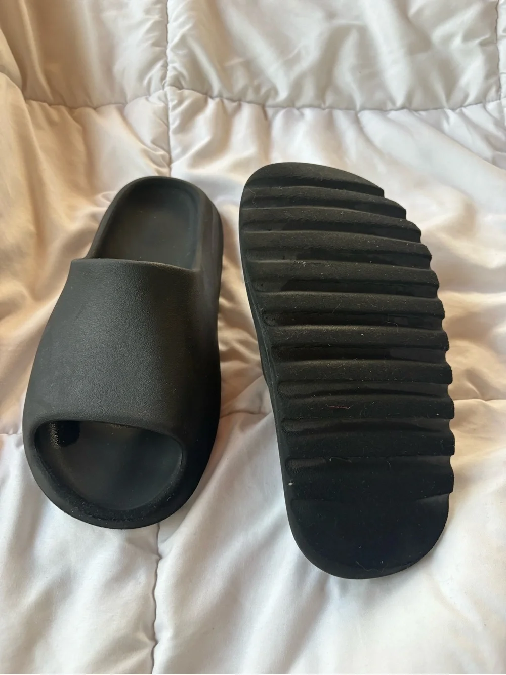 Black Yeezy Slides
